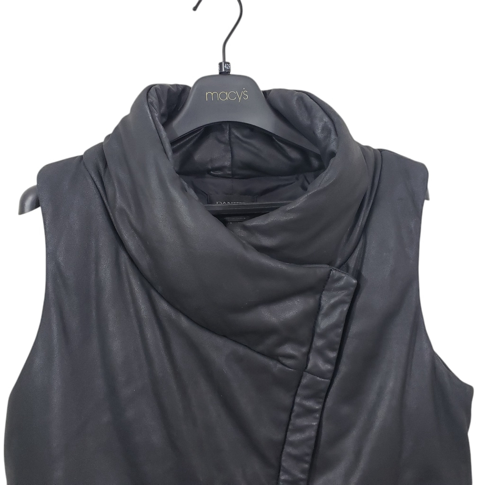 Danier Leather Puffer Vest. Size: XL - Picture 3 of 16